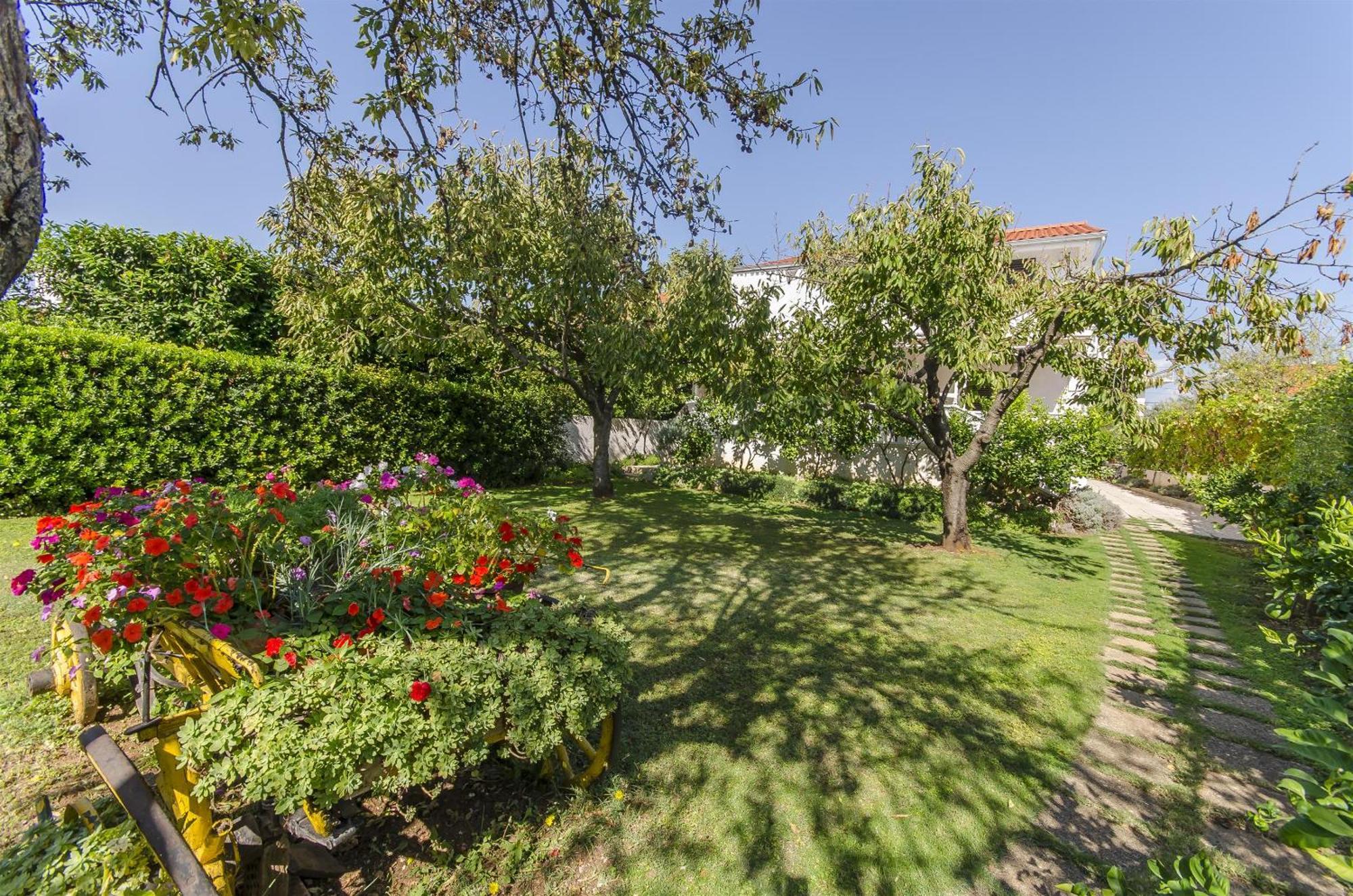 Apartment Tonkica Vodice Kültér fotó